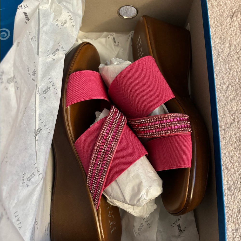 NIB Italian Shoemakers Pink Sandals 7.5 - Picture 2 of 8